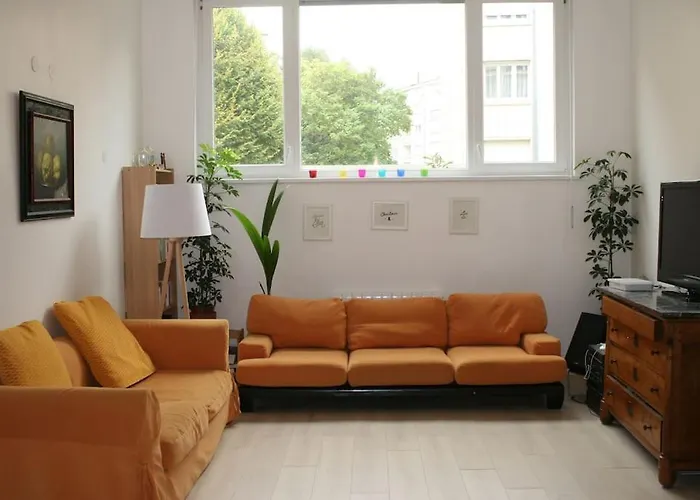 R-Appartements Strasbourg Cosy Orangerie Pour Vos Sejours En Famille Ou Entre Amis